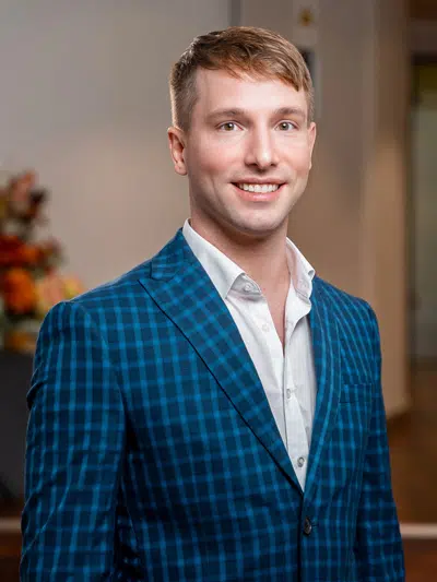 Dr. Dr. Matthias Leyh, F80 의사 및 치과의사